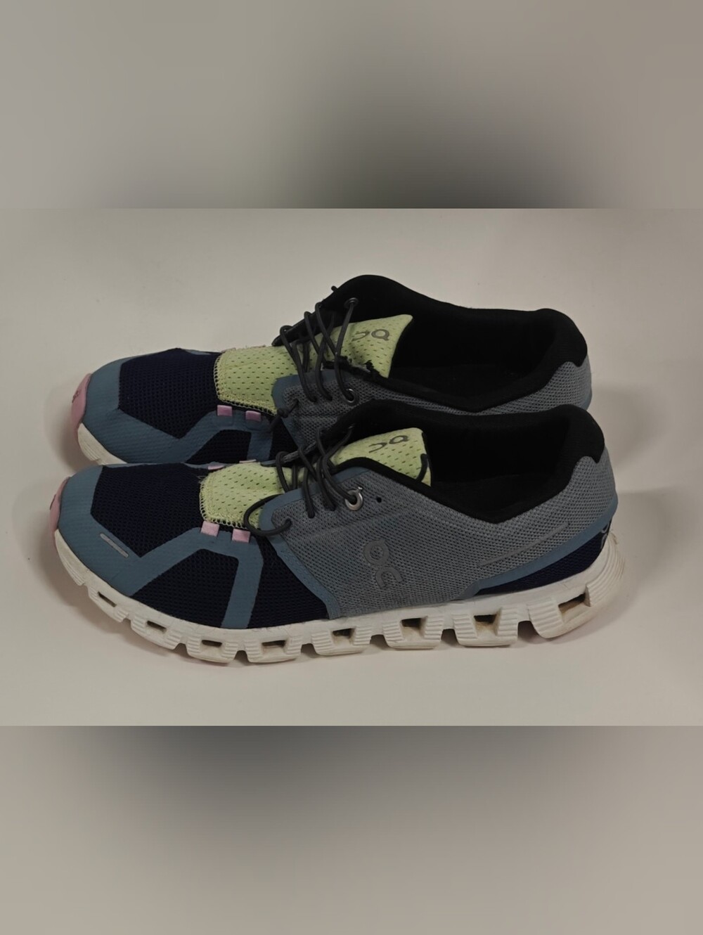 On Running Cloud 5 Push Women’s Size 10 Cobble Flint Lightweight Walking Sneaker
